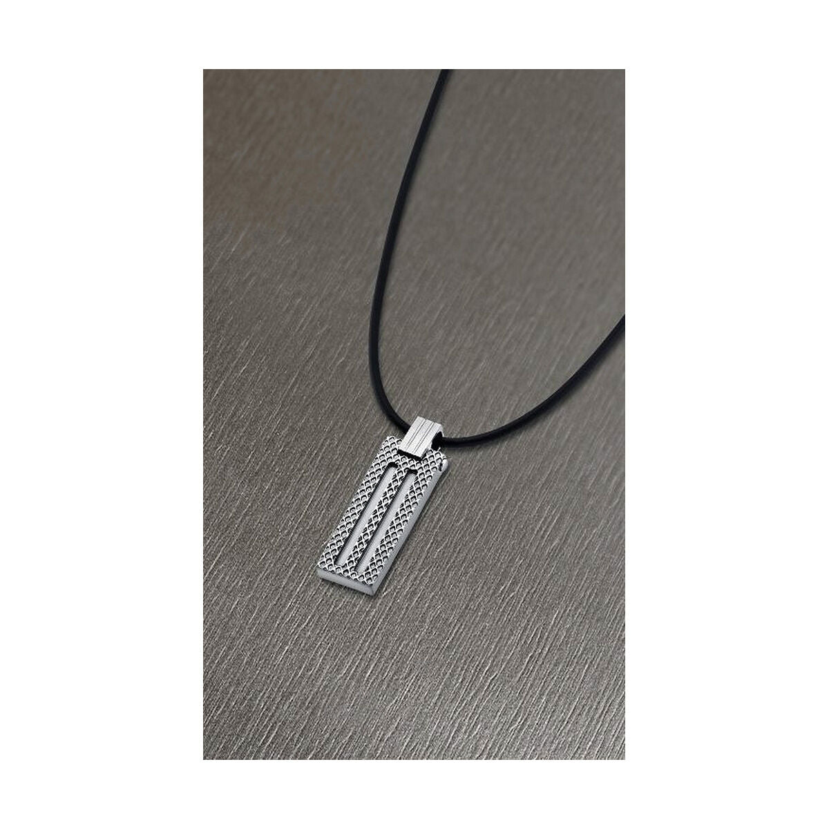 V9HCC9E147D03D2F011A0FEAFF1CB6059CBR3714206P2