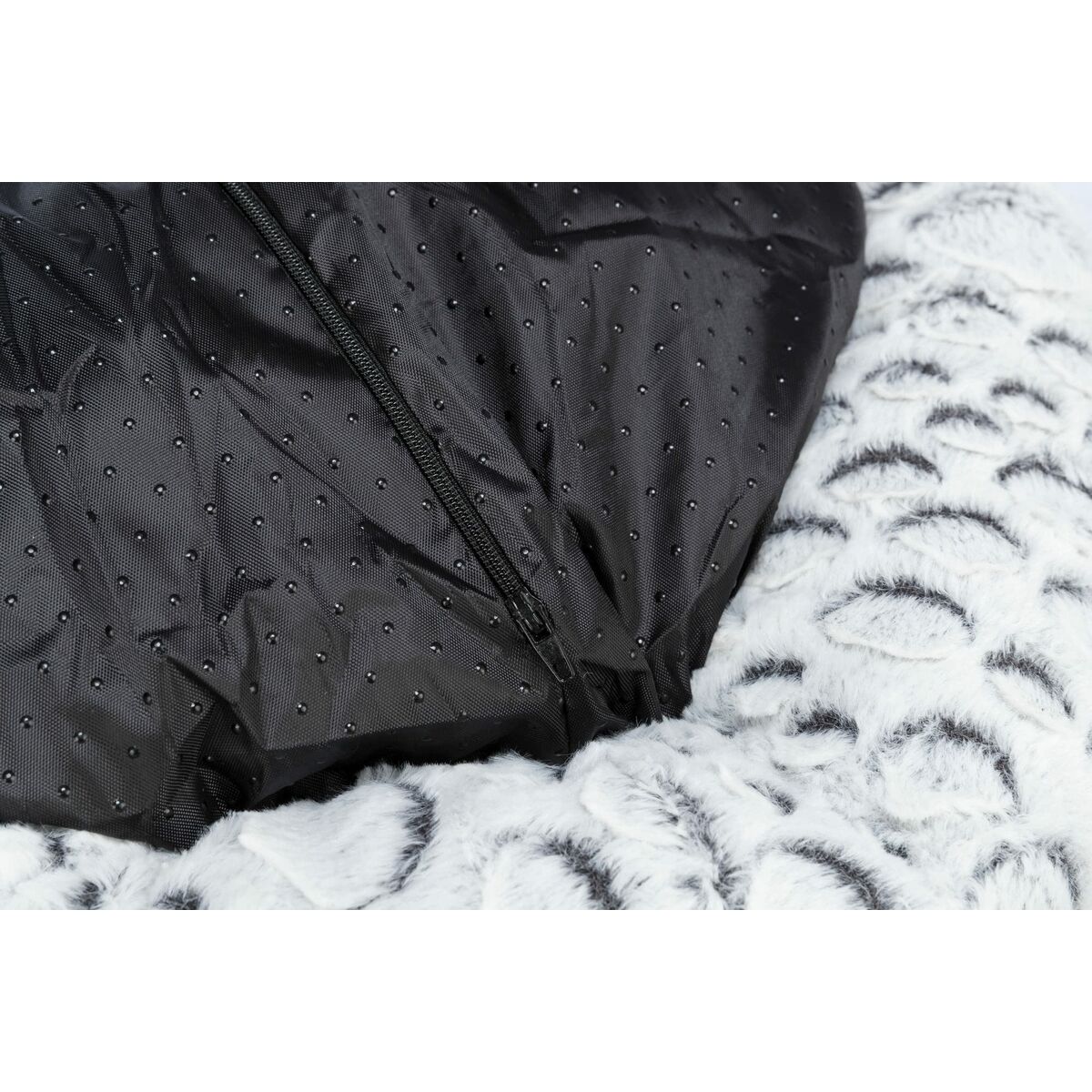 V7H74B3AE7E632991BB1AAC0845CFF3BD9CR5331128P5